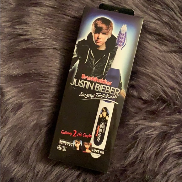 Justin Bieber Singing Toothbrush new/unused - Picture 1 of 4
